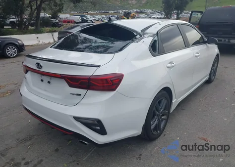 2021 Kia Forte Gt-Line из США, поврежденный, VIN 3KPF34AD4ME409626